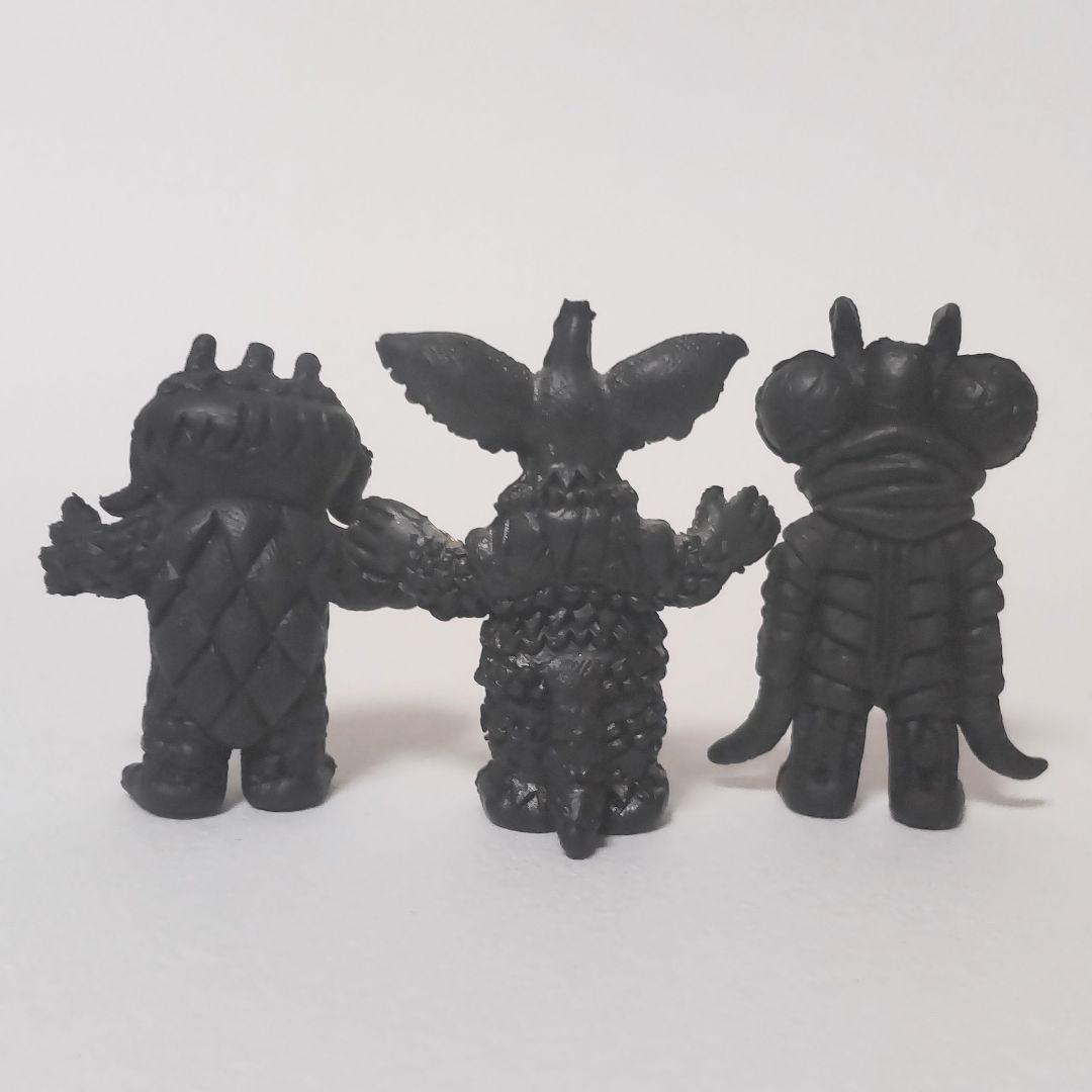 loaolさん用★コレ380~381　ウルトラマン怪獣消しゴム