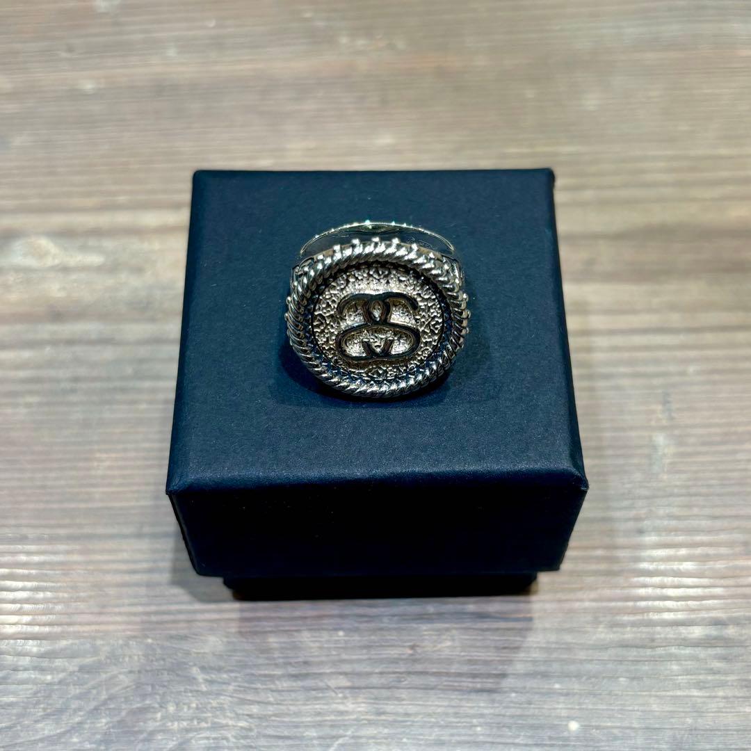 (KAZUMA)STUSSY SS24 SOVEREIGN RING