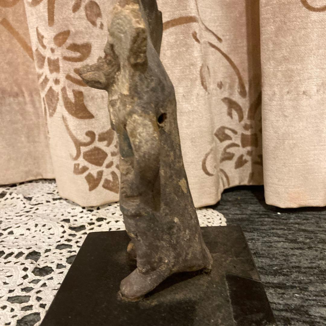 中南米　古美術　マヤ文明？　台座付き