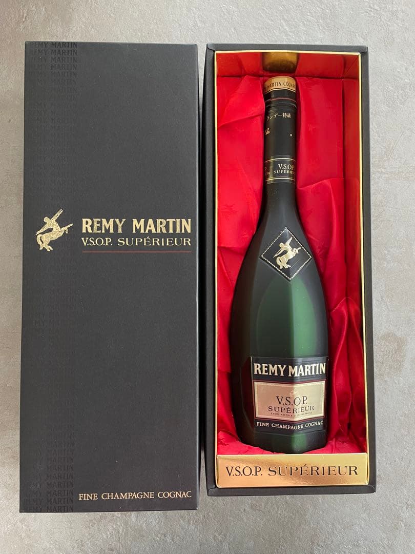 REMY MARTIN VSOP SUPÉRIEUR ギフトボックス入り