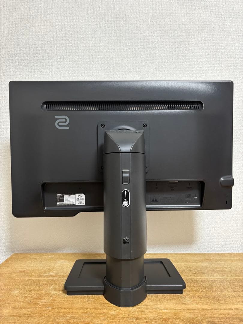 BenQ XL2411P ゲーミングモニター 24インチ