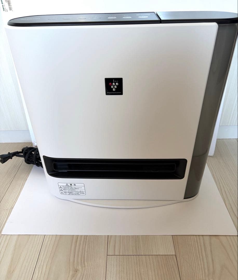 【美品】SHARP加湿機能付きのコンパクトセラミックファンヒーター1200W