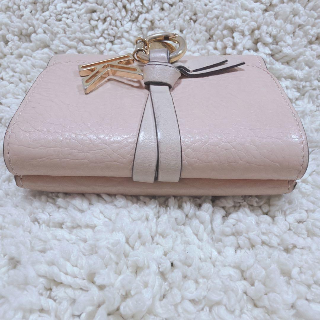 クロエ スモールトリフォールド ウォレット アルファベット 三つ折り財布 ピンク