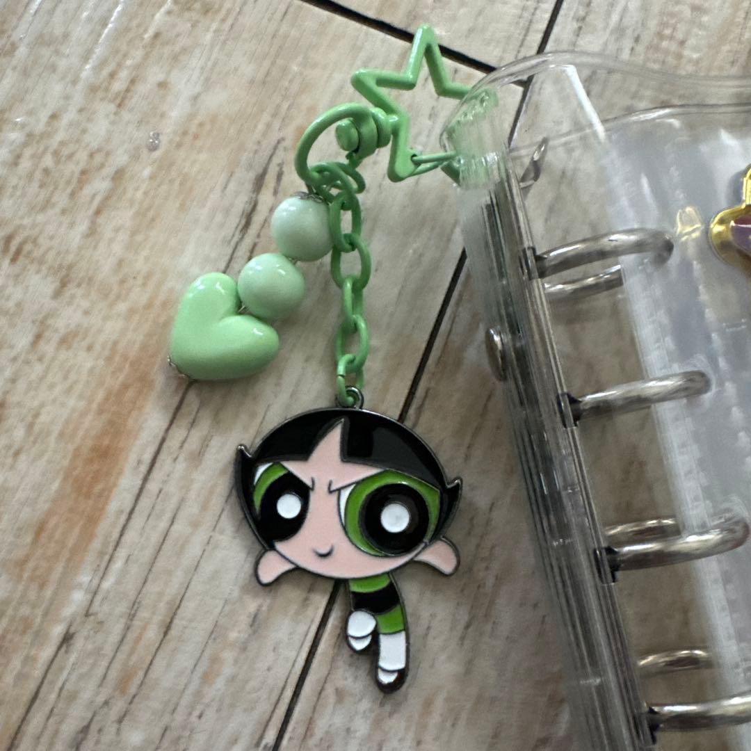 ☺️　シール帳　パワーパフガールズ　シールキーホルダー付き