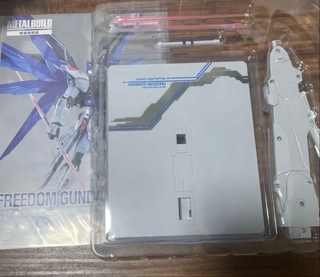 メタルビルド　フリーダムガンダム  SPARKLE Ver 美品