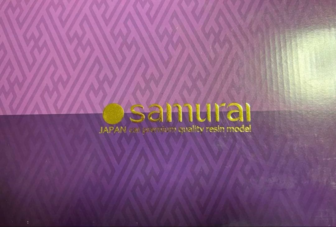 1/18 京商 samurai トヨタ クラウン アスリートホワイト