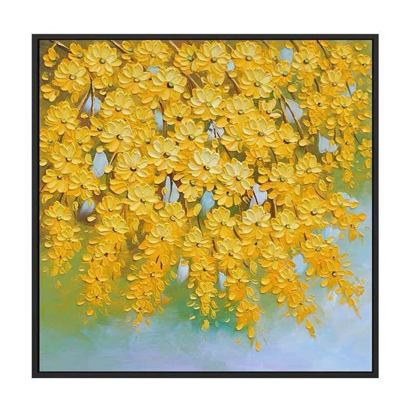 玄関の壁画をリビングに飾って、手描きの油絵を描いています。