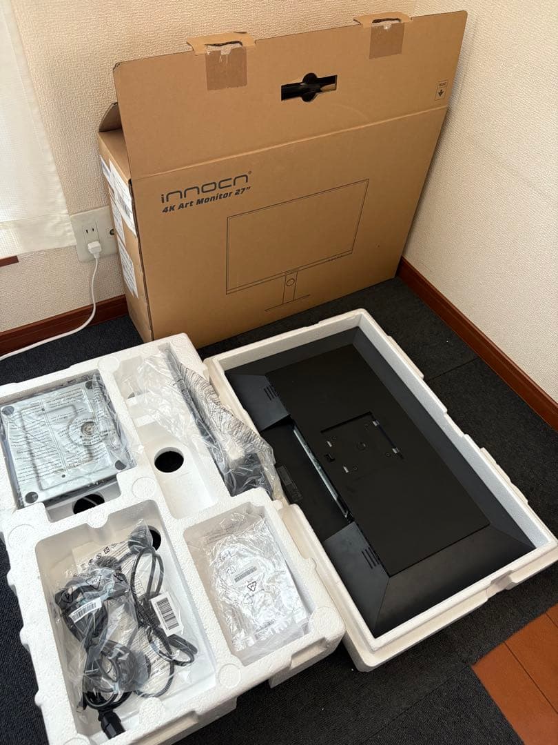 innocn 4K Art Monitor 27\" 27C1U-D 本体