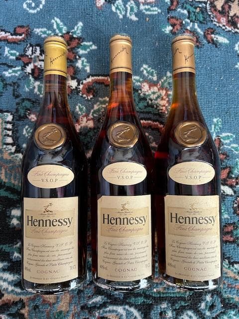 Hennessy ヘネシー VSOP コニャック 3本 【未開栓・コルク折れ】