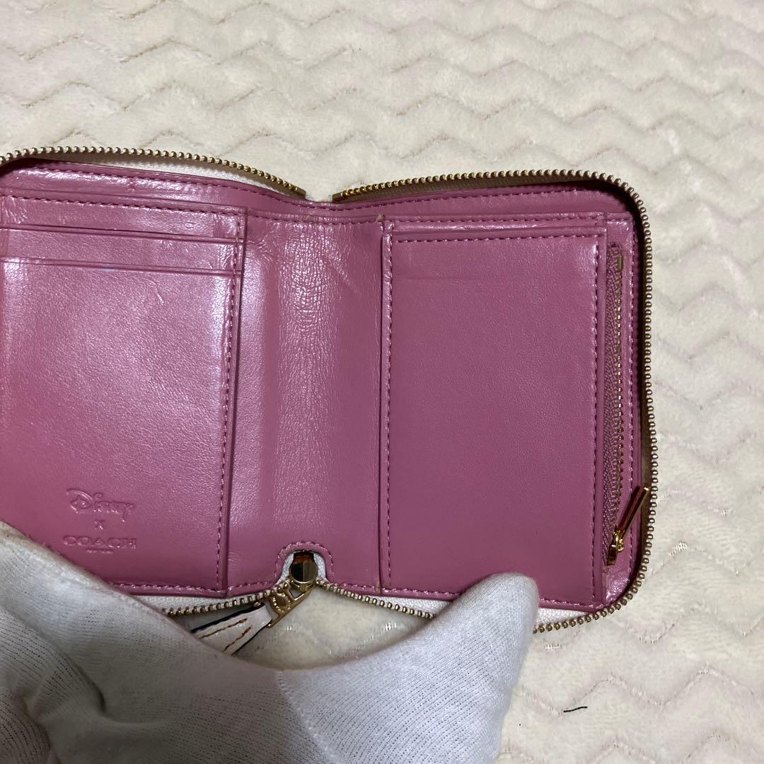 (美品) COACH コーチ　ディズニー　コラボ　ミニー　二つ折り財布