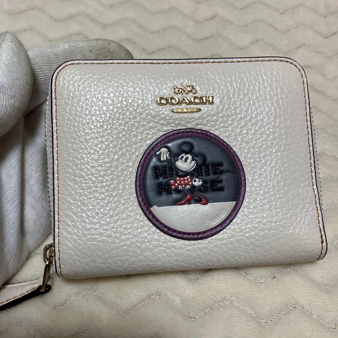 (美品) COACH コーチ　ディズニー　コラボ　ミニー　二つ折り財布
