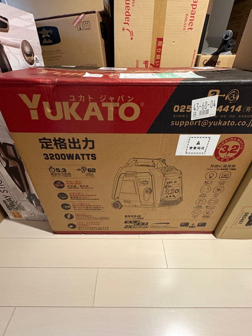 YUKATO B335IE 3200W ポータブル電源　未使用に近い美品