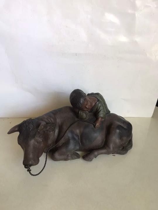 古銅製牛置物，工芸品，金工細作，長27cm，重4200克