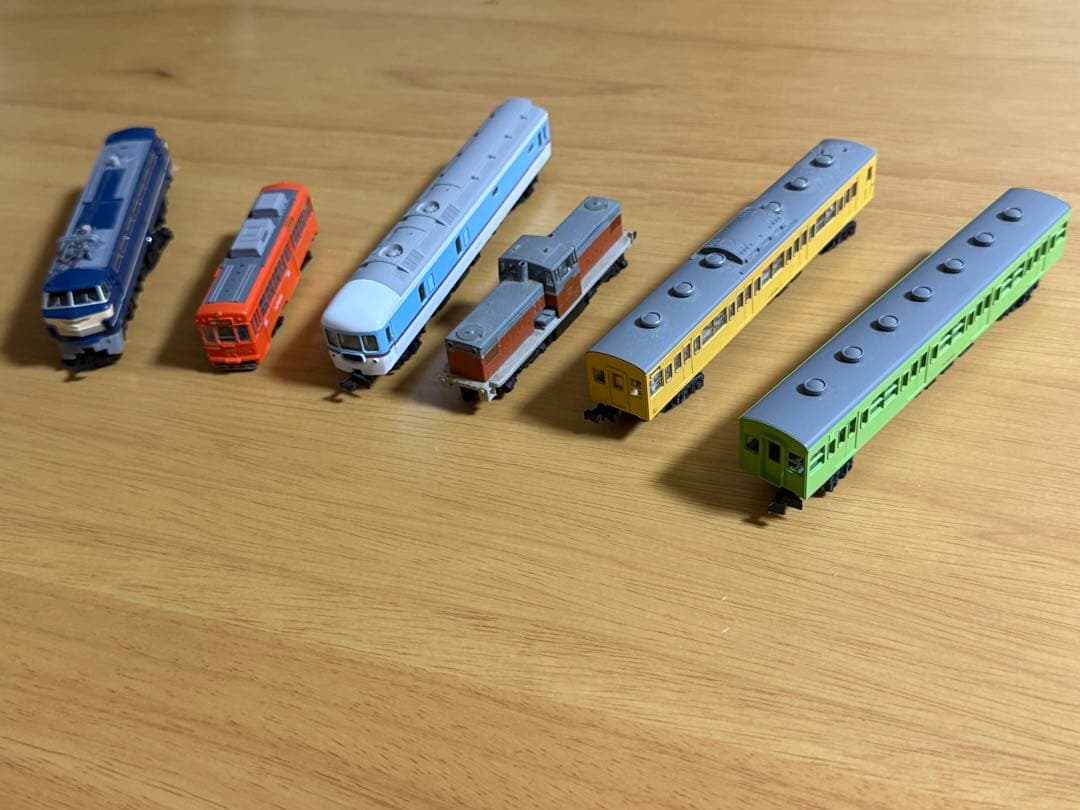Nゲージ鉄道模型セット 7両