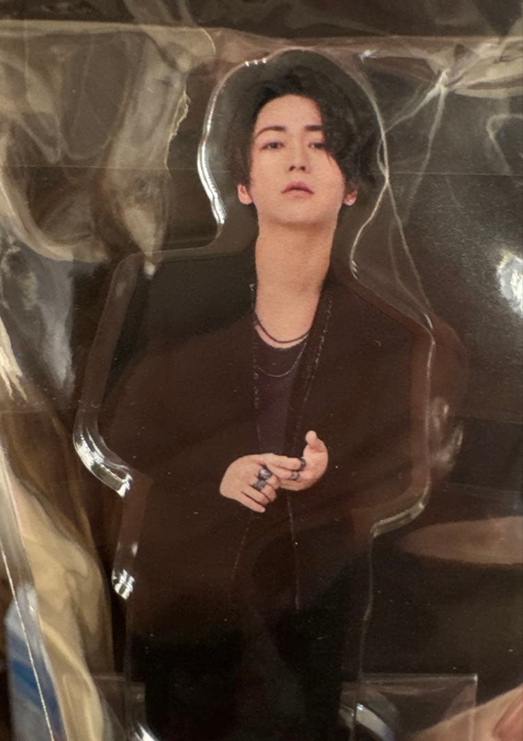 亀梨和也 First Collection アクリルスタンド 黒