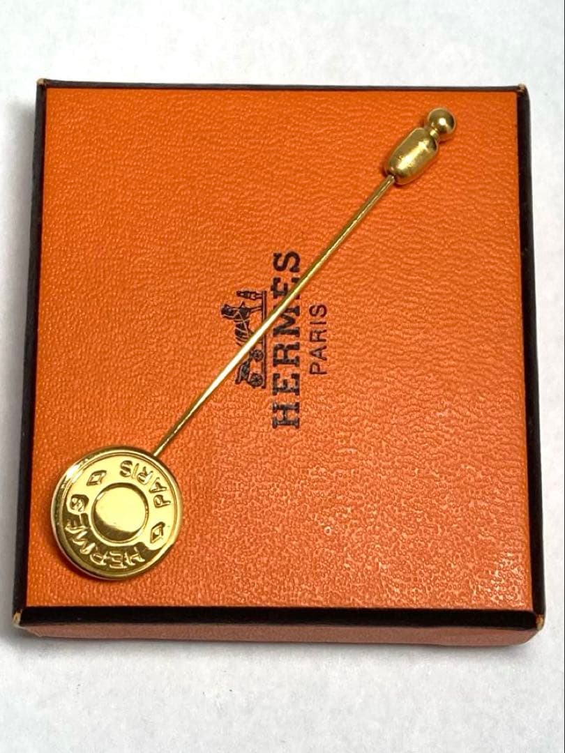 良品　HERMES エルメス　セリエ　ピンブローチ　ピンバッチ　ゴールド　箱付き