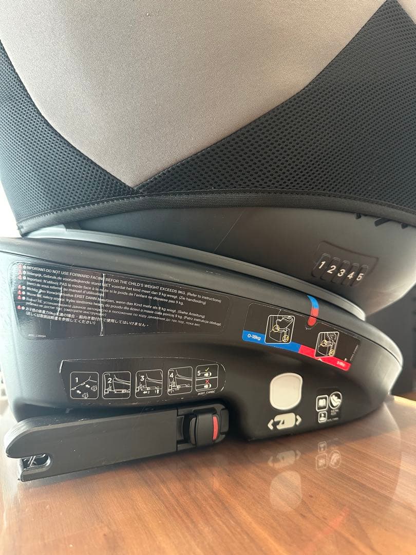 joie　チャイルドシート アーク360度回転式 ISOFIX グレー 新生児