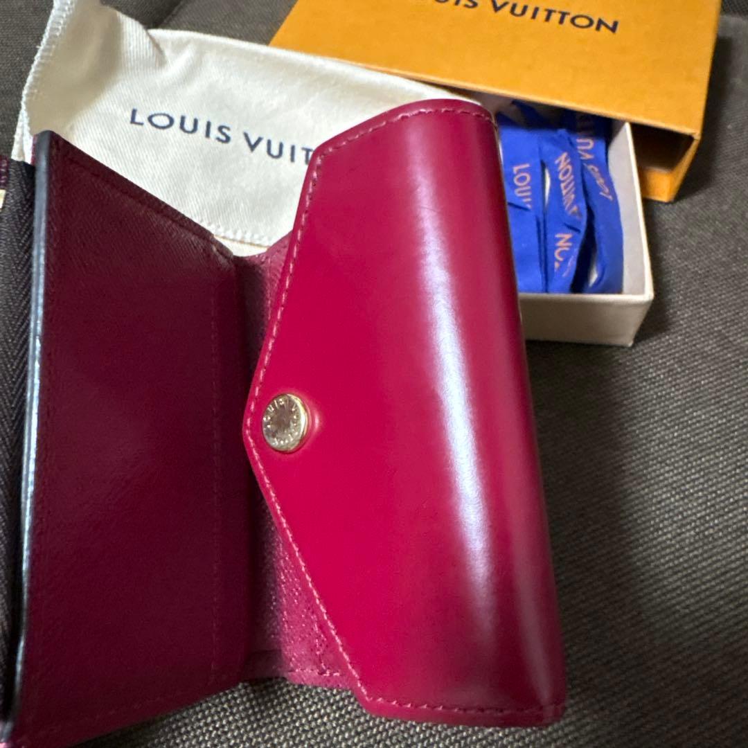 Louis Vuitton 三つ折り財布 ワインレッド