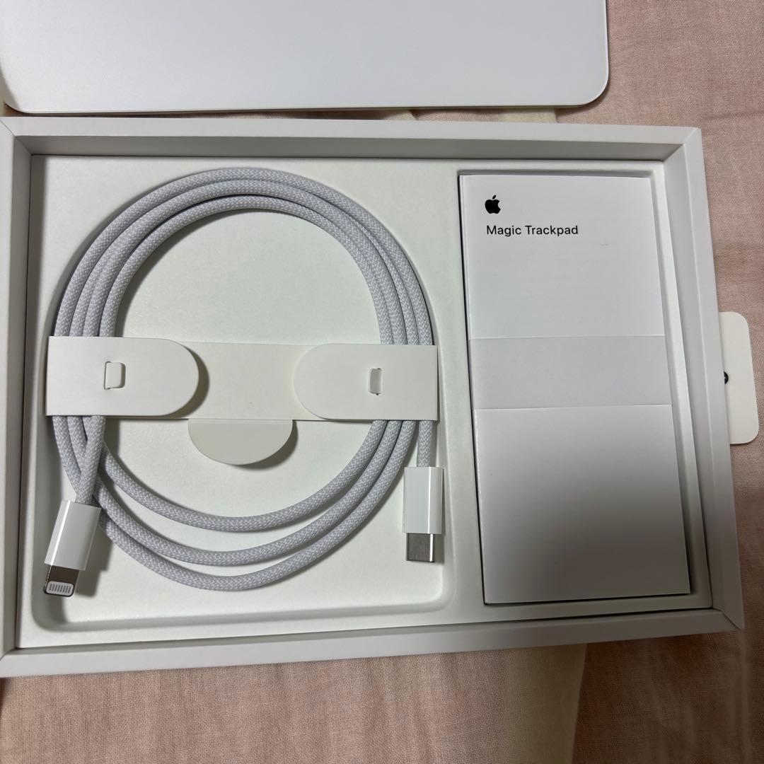 Apple Magic Trackpad 本体・USB-Cケーブル付き