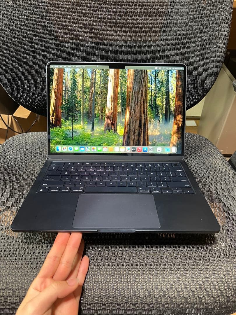 MacBook本体 Apple MacBook Air (2022)
