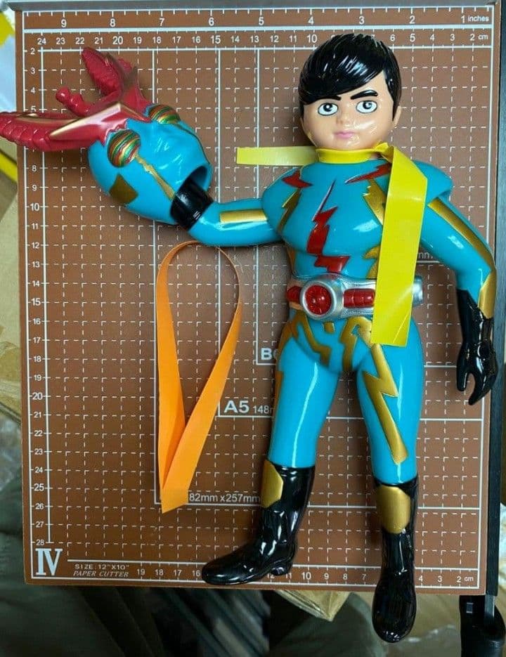 在庫最後 イナズマン　塗装版 面取れ　ソフビ 約25cm