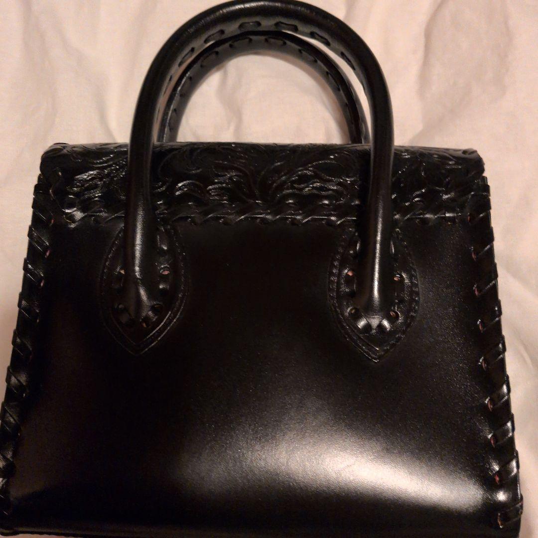 カービングトライブスミニショルダーバッグ