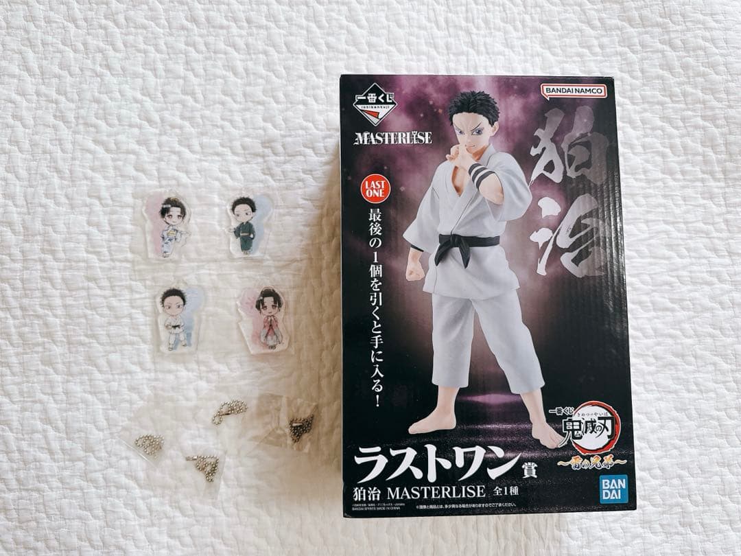 鬼滅の刃　ラストワン　狛治　恋雪　アクリルチャーム　キーホルダー　5点セット