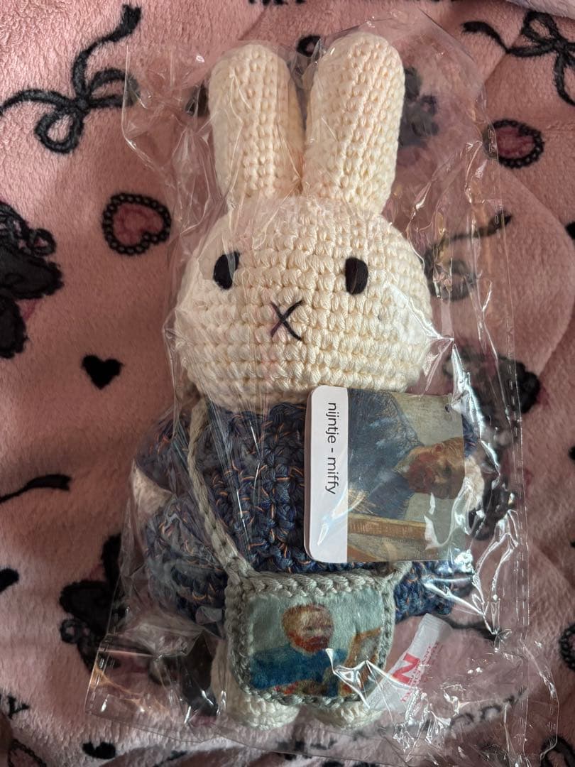 ゴッホ展限定　ミッフィー　あみぐるみ