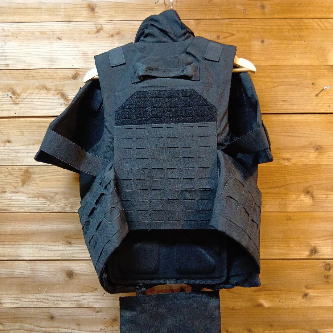 タクティカルベスト ブラック MOLLE　サバゲー用　即発送