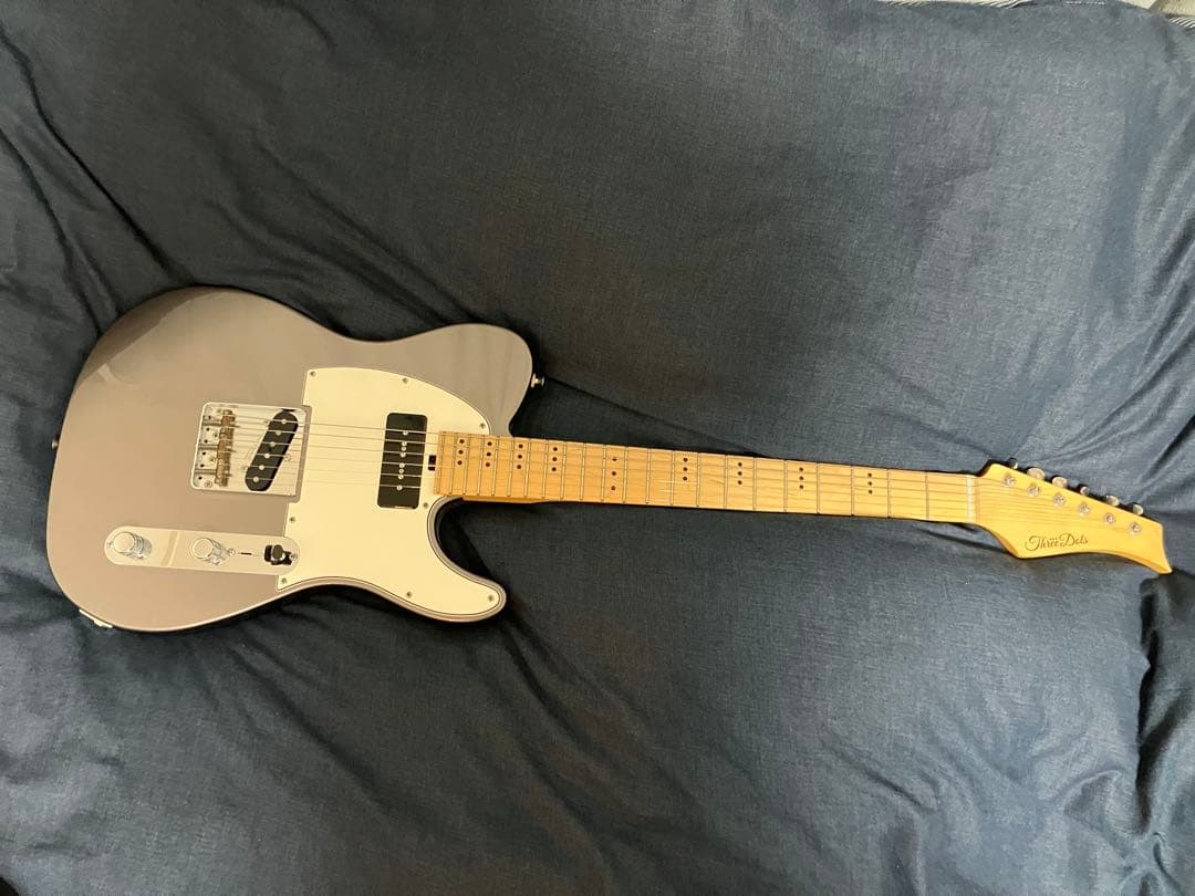 ［値下げ］日本製Three Dotsテレキャスター　エレキギター