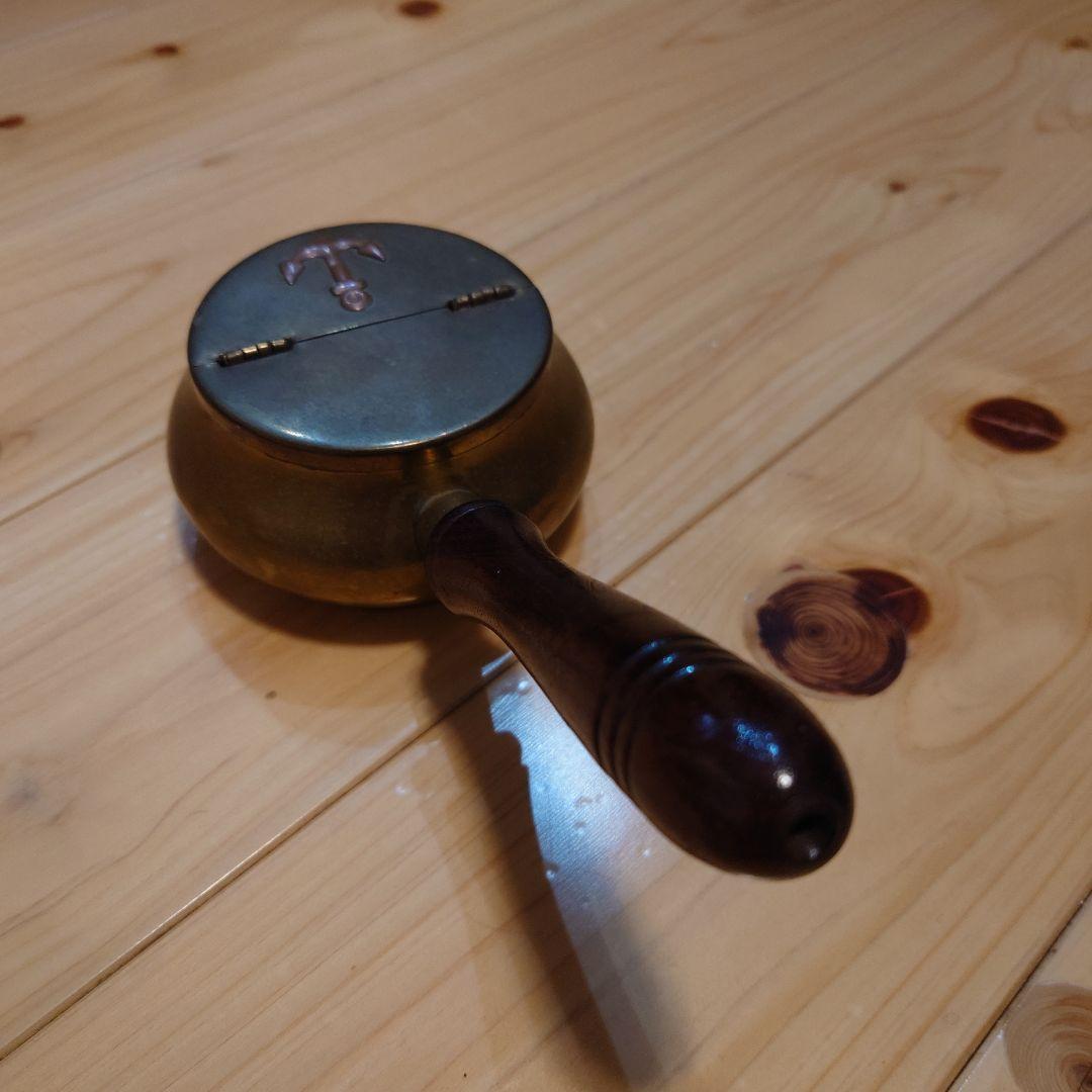 【帝国時代軍関係】海軍か？灰皿　本体直径最大約10㎝・本体高さ約5㎝