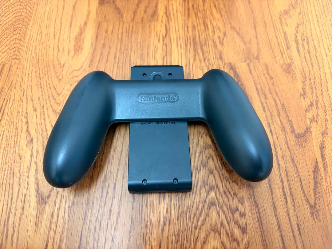 ち*す様 【箱あり】Nintendo Switch(Joy-Conカラー→赤/青