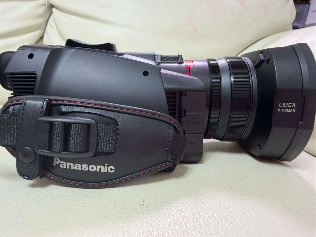 Panasonic 4K ビデオカメラ HC-X1500 展示品　美品