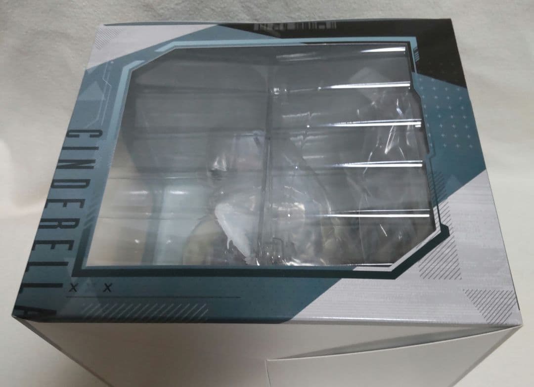 一番くじ　勝利の女神　:　NIKKE フィギュア　Ｂ賞　ラストワン　2点