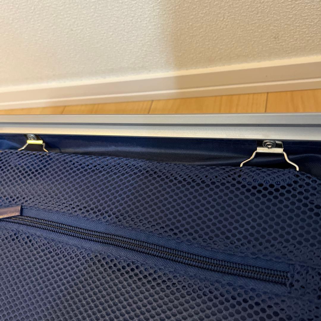 LDUVIN エッセンシャルモダン Cabin Plus シルバーキャリーケース