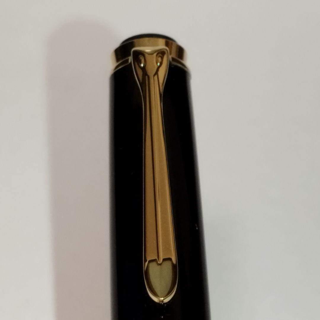 【美品】Pelikan『スーベレーン M600 万年筆 ペン先F』黒×金