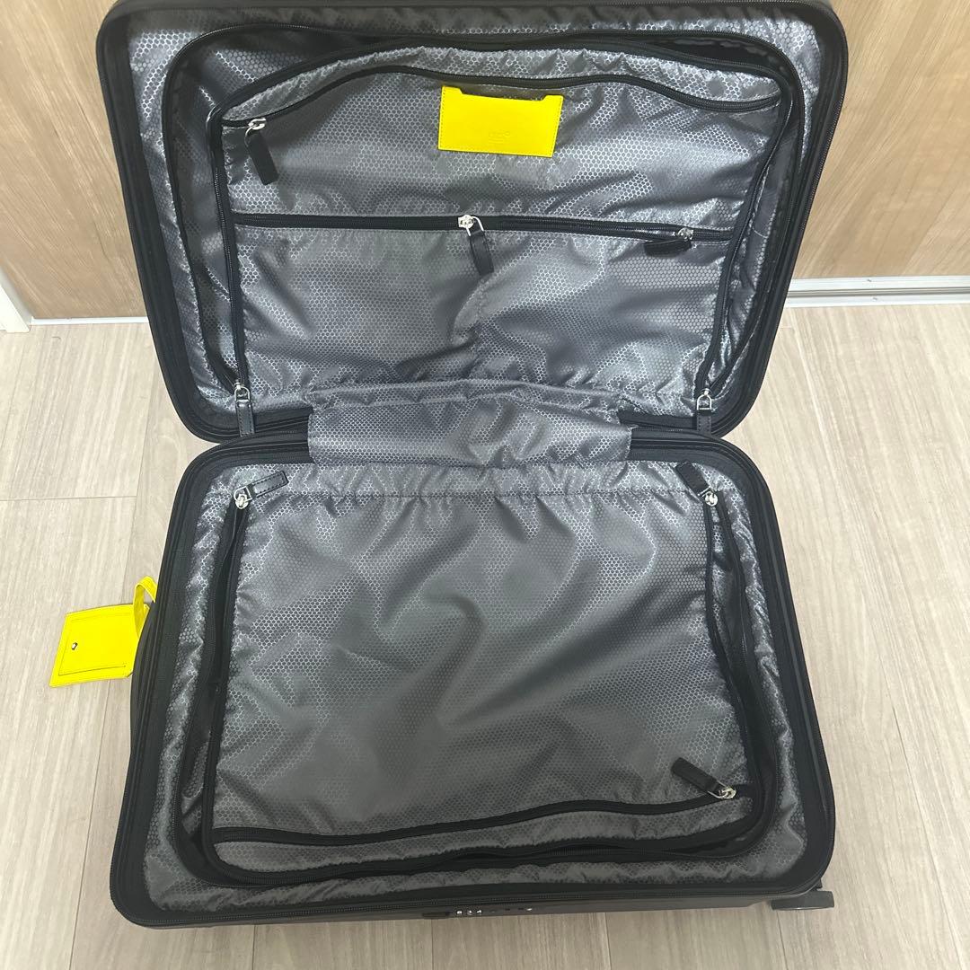 【限定】モンブラン　スーツケース　ピレリコラボ　37L