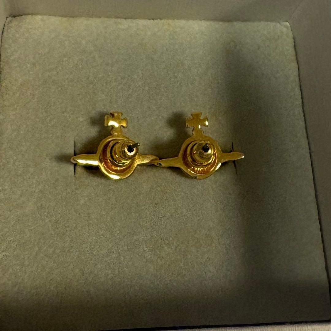 Vivienne Westwood ヴィヴィアンウエストウッド ピアス 2点