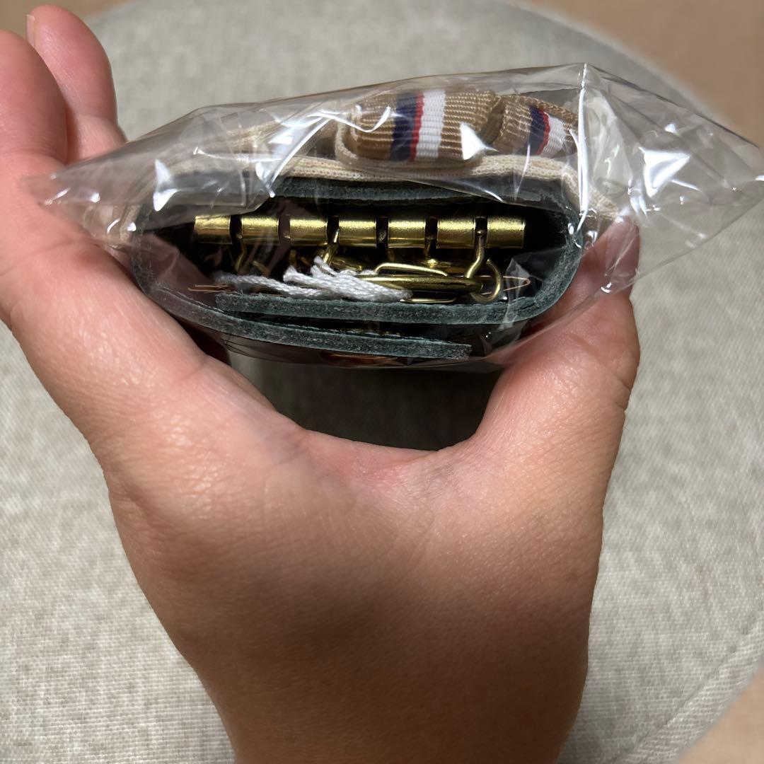 イルビゾンテグリーン レザー キーケース