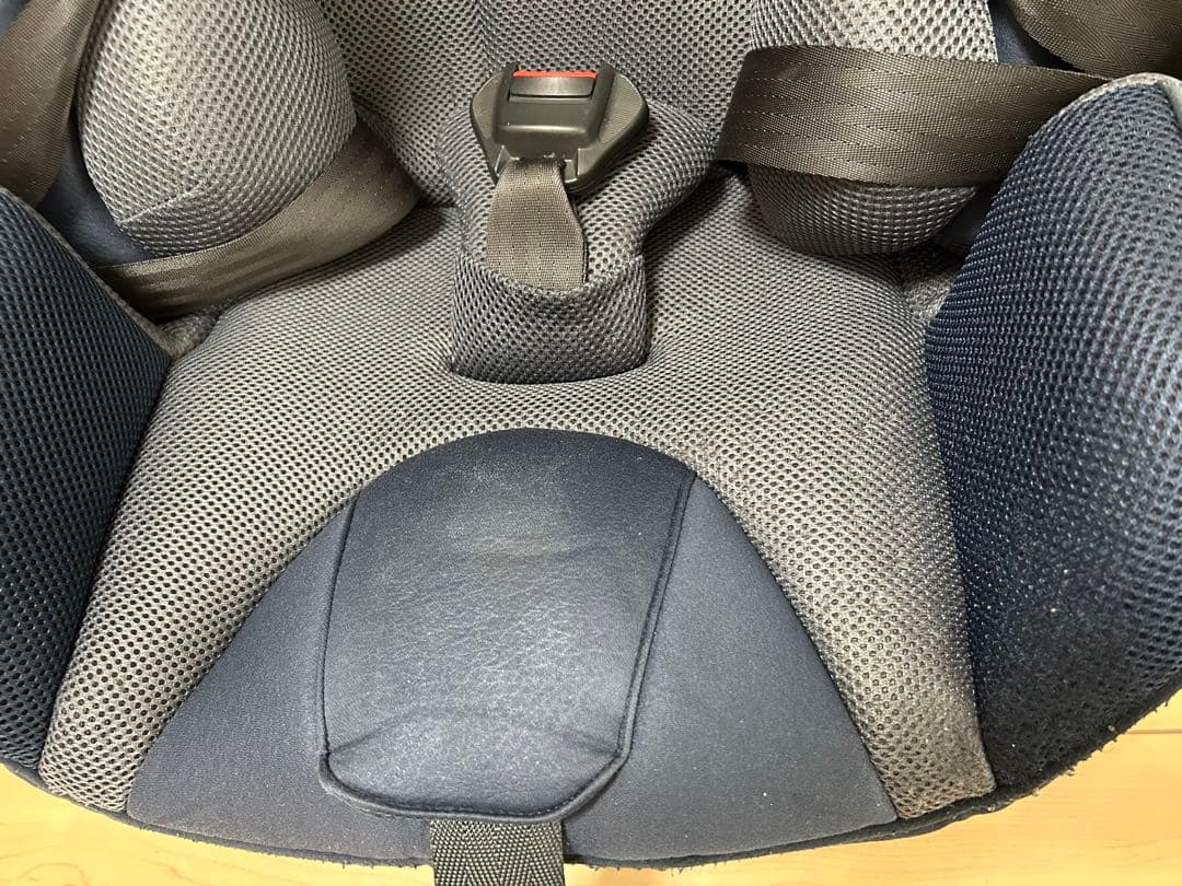 【美品】アップリカフォームフィットISOFIX 360° S セーフティー