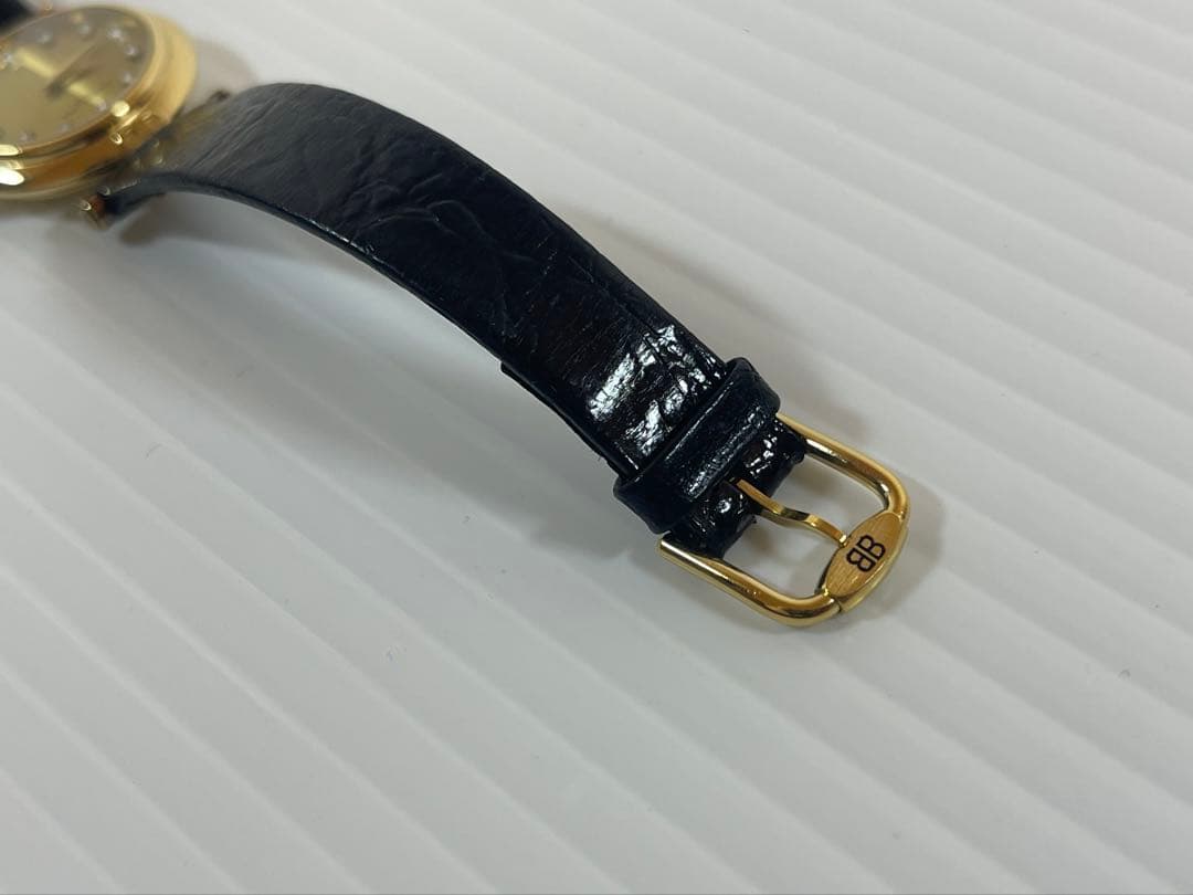 バレンシアガ　レディース　時計　美品