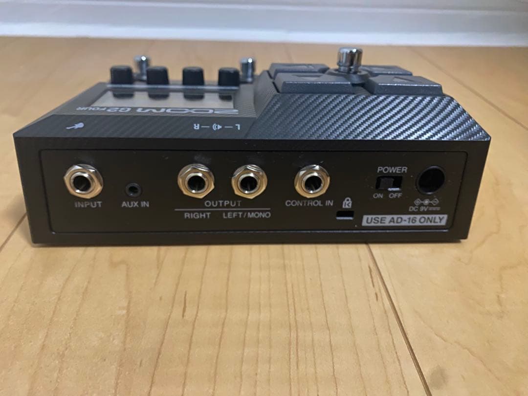 ZOOM G2 FOUR　ギター マルチエフェクター