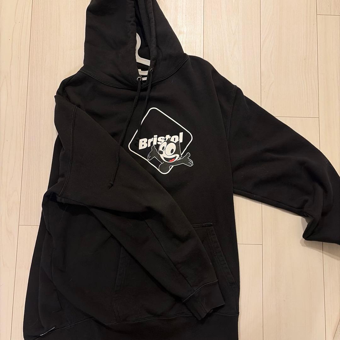 Bristol フード付きパーカー 黒