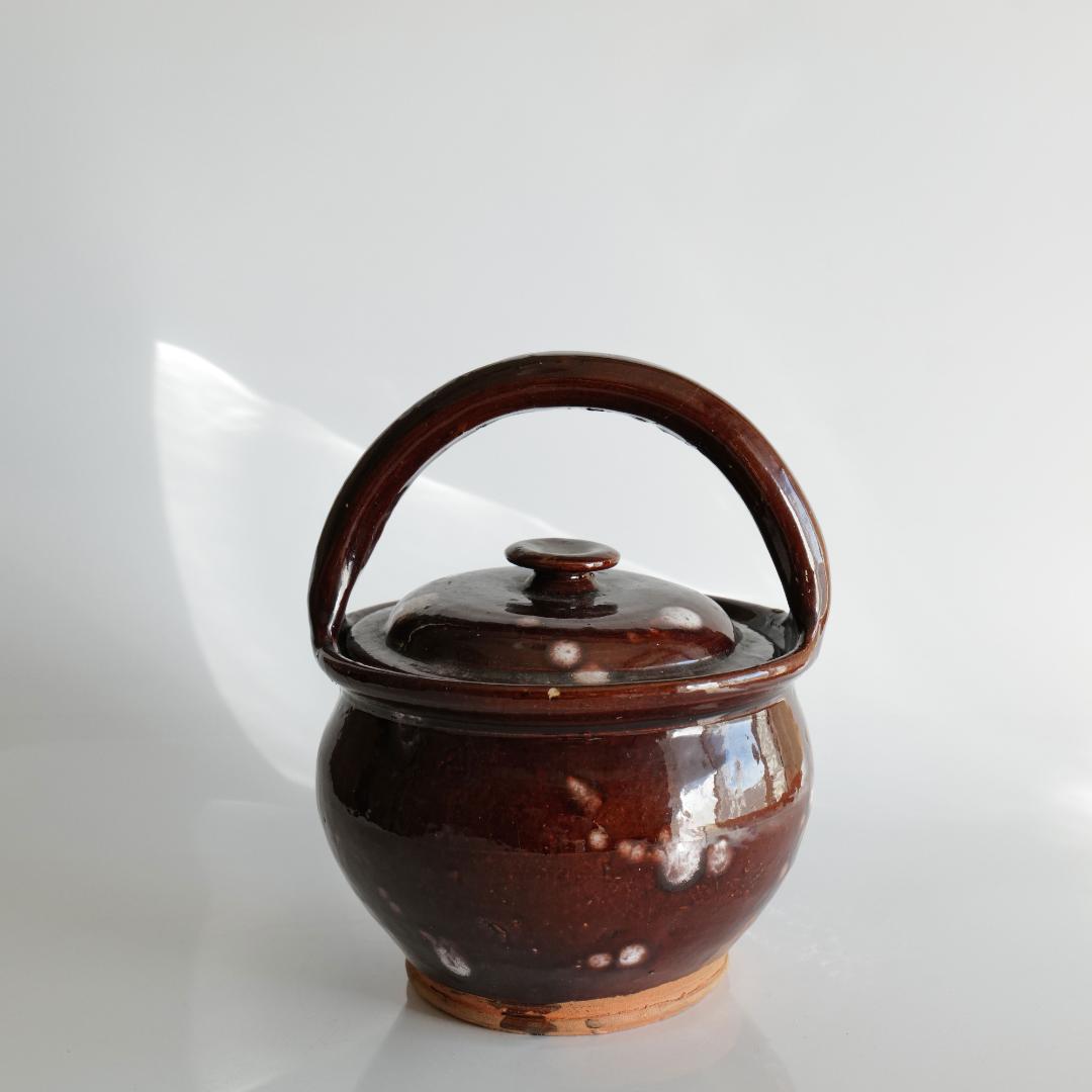 キュノワールに似た陶器 昔のおべんとう箱