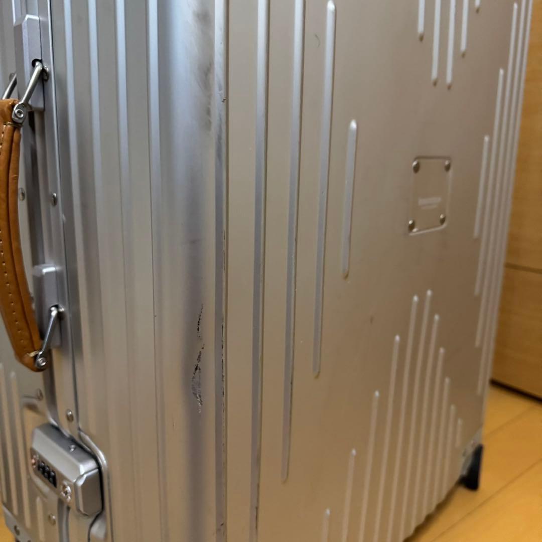 イノベーター アルミスーツケース　Mサイズ(70L)