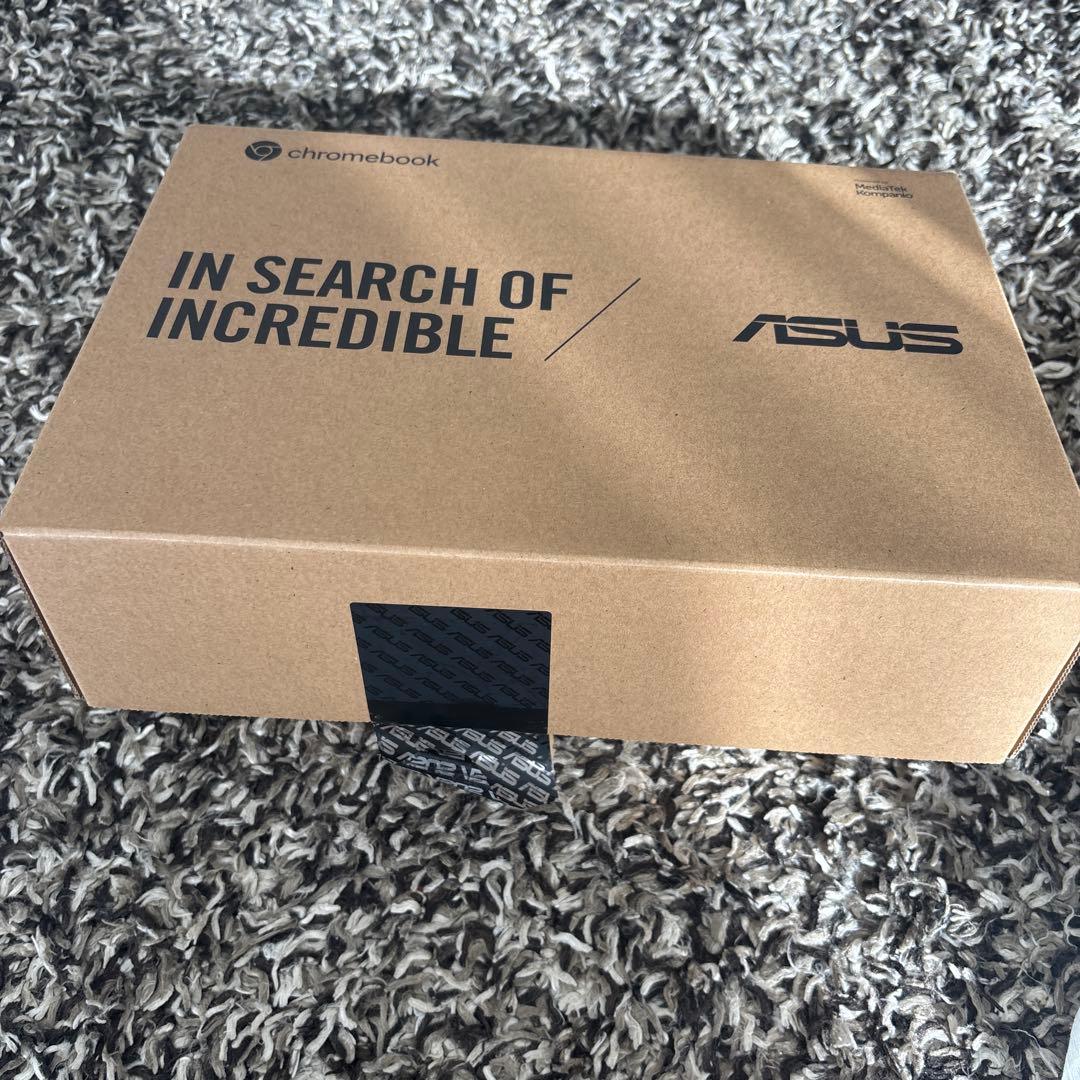 ASUS Chromebook シルバー 元箱付き