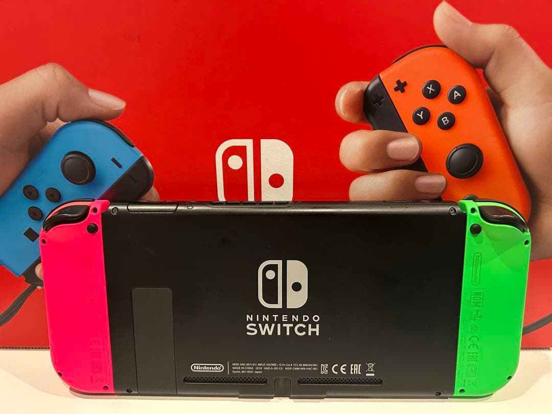 Nintendo Switch ネオンピンク/グリーン