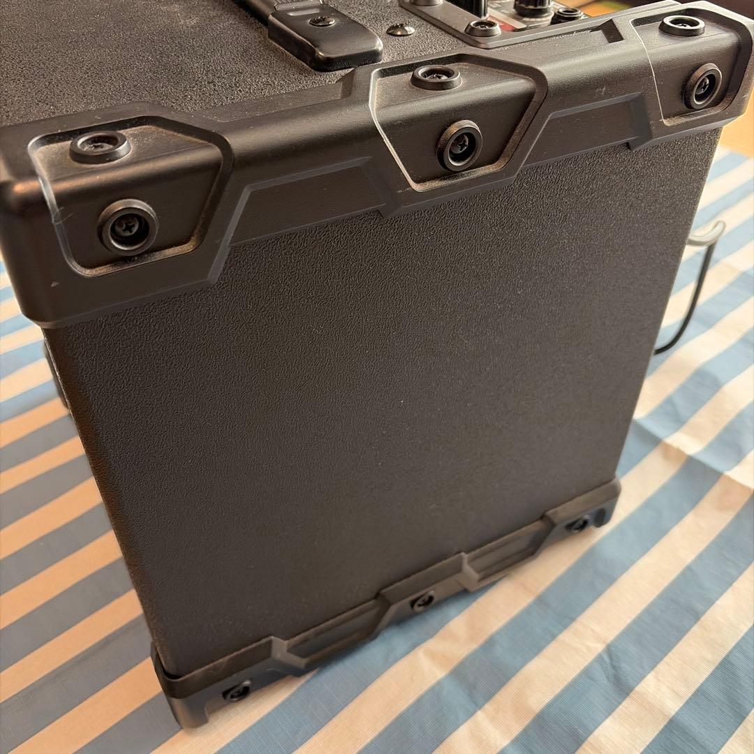 Roland BASS アンプ　CB-20XL