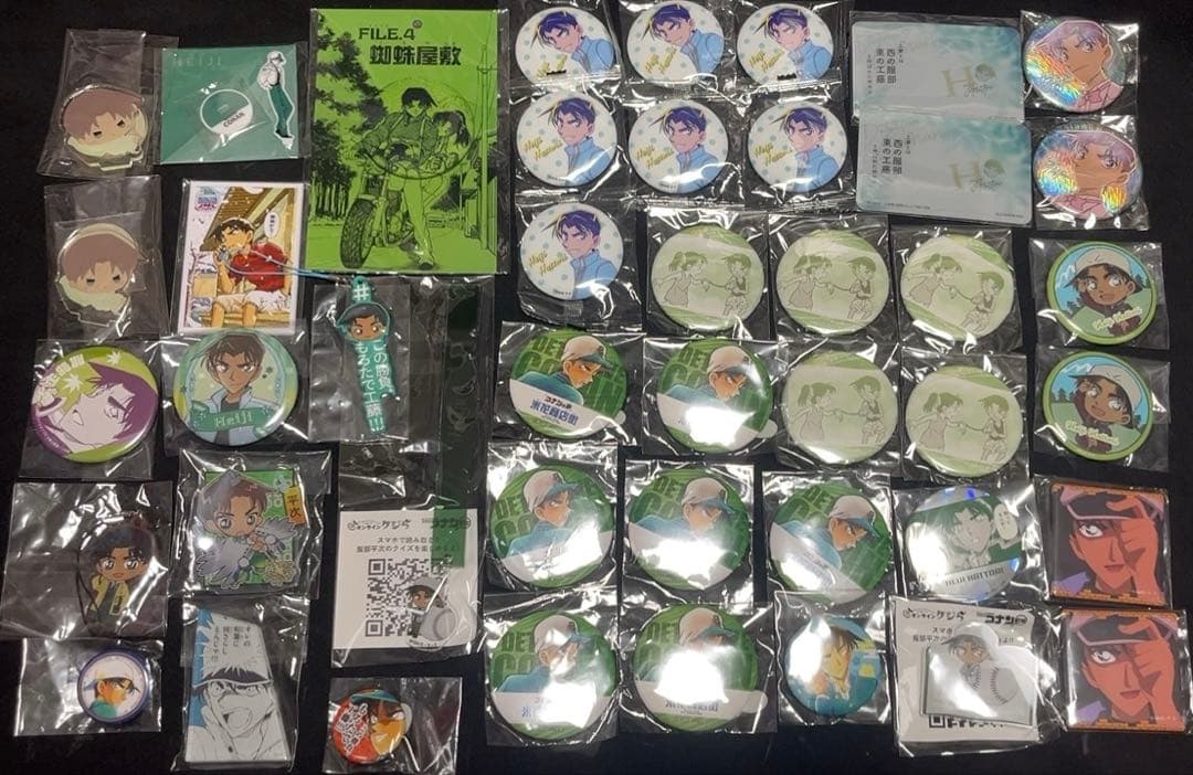 名探偵コナン　服部平次　缶バッジ　アクリルスタンド　グッズセット　纏めて