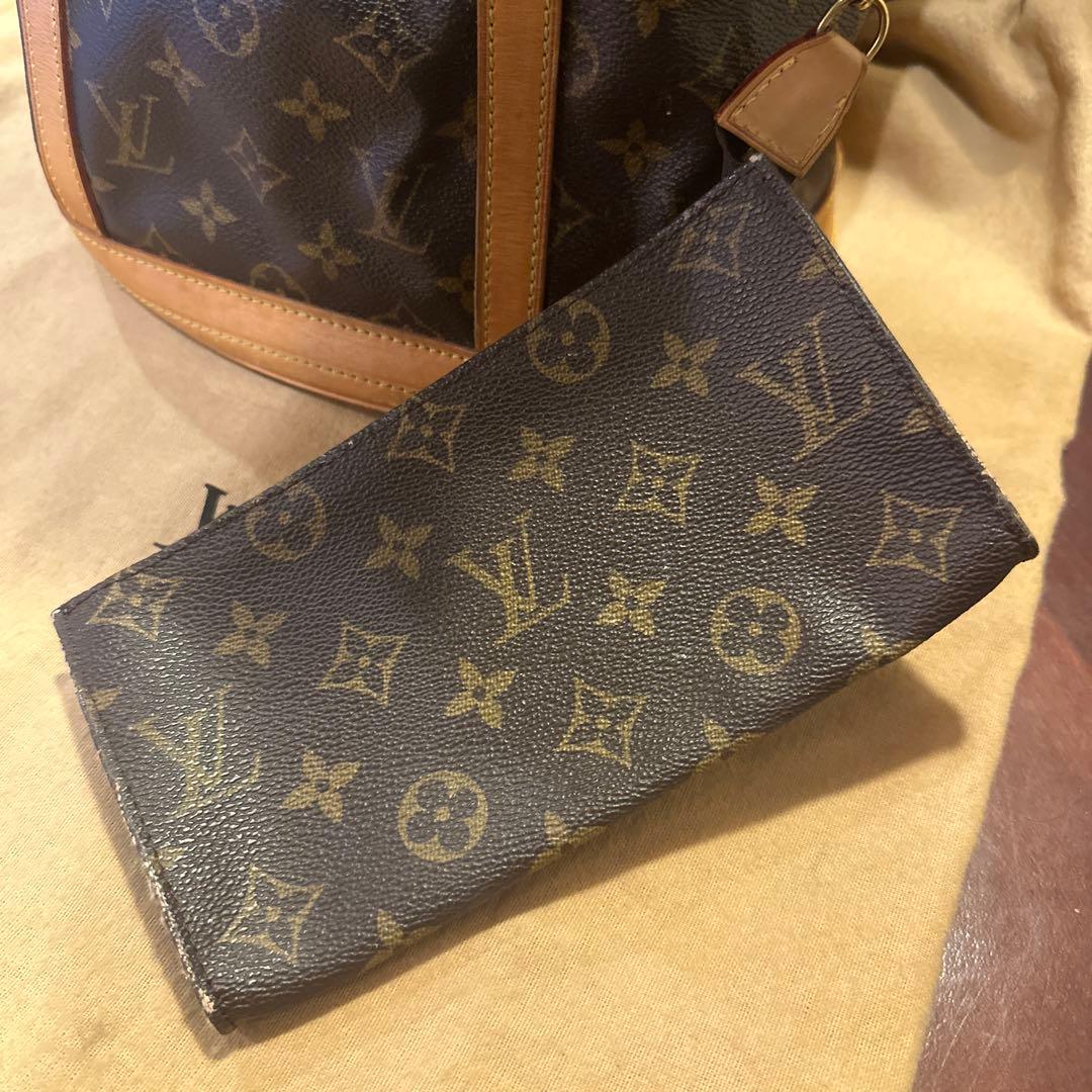 ルイヴィトン モノグラム バケットGM ポーチ付
